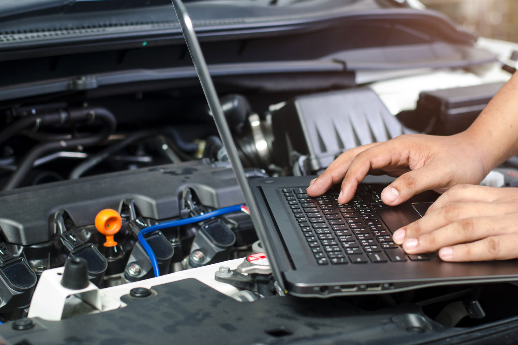 Riparazione auto a Bologna - Parazza Autoservice